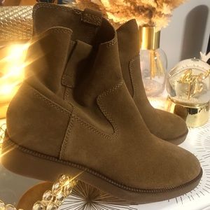 Lucky Brand Suede Booties.